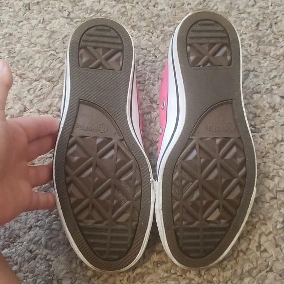 CONVERSE Chuck Taylor All Star, Bight Pink Sneaker. Men's Size 4, Women's Size 6 - Picture 8 of 13